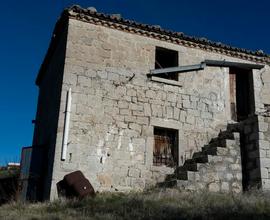 Terreno con casa rurale