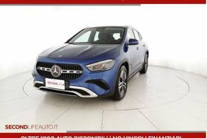 Mercedes-Benz GLA 200 d Advanced 4matic auto