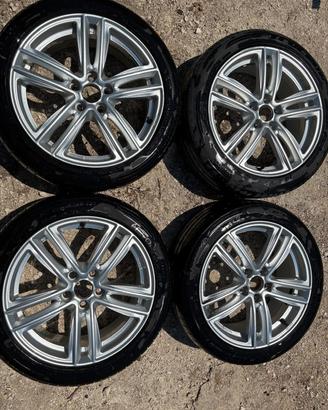 Cerchi e gomme Volvo Ford 