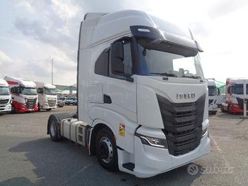 IVECO SWAY AS440S48 TRATTORE