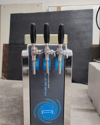 Erogatore d'acqua modello Atlantis Top 120 WG