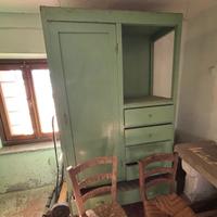 Mobili in legno in serie