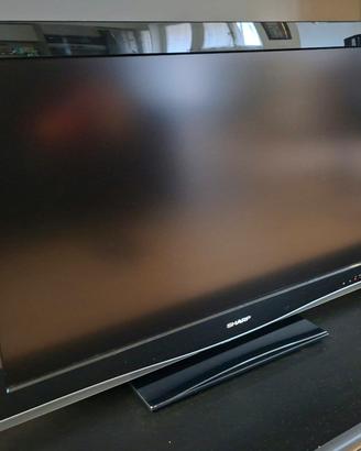 TV Sharp 37 pollici, decoder e stand da tavolo