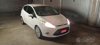 Fiesta Titanium 