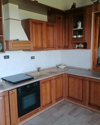 Cucina legno massello