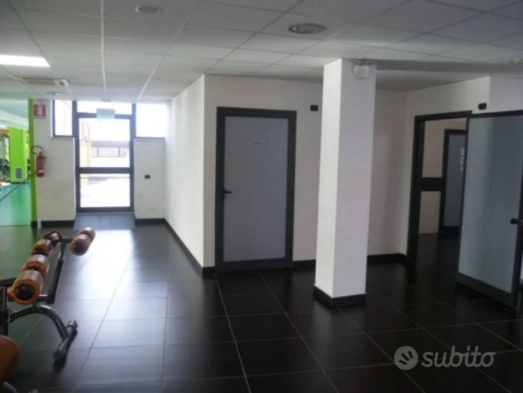 Immobile in asta di 11968 m² a Lariano - Vista 4