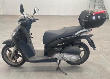 Honda SH 150 – 2005 – 15.741 km