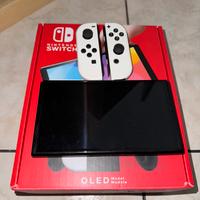 Nintendo switch oled NUOVA