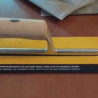 Spatola America con lama lunga in acciaio inox .