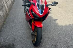 Honda CBR 1000 SP