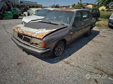 Lancia Beta Trevi 2000 IE Demolita - Ricambi