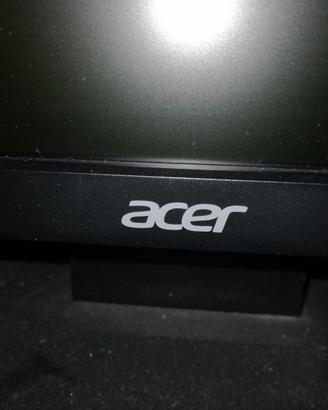 SCHERMO PER PC DA 17 POLLICI ACER