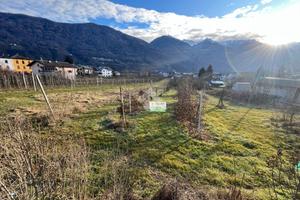 TER. RESIDENZIALE A BIANZONE