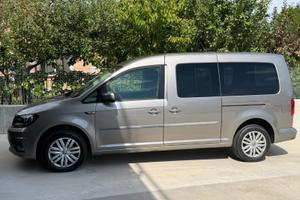 Volksvagen caddy gasolio passo lungo 2019