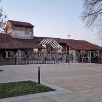 Cascinale di 540 mq. su terreno di 1250 mq