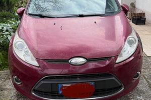 Ford fiesta buono stato