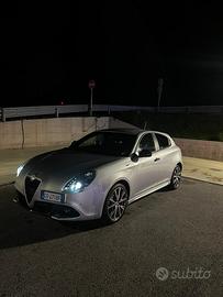 Alfa Romeo Giulietta 1.6 120 cv