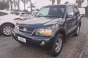 Mitsubishi Pajero 3p 3.2 tdi 16v di-d Instyle