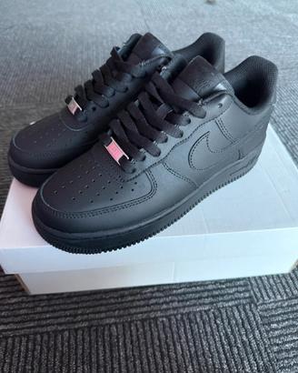Nike Air Force 1 Low '07, Nero📦Taglia 41