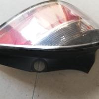 Faro posteriore opel astra h