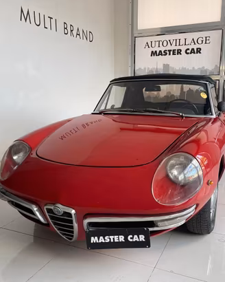 Alfa Romeo Spider duetto osso di seppia