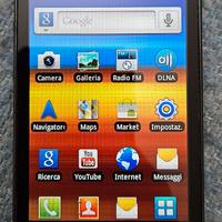 Smartphone Samsung GT-S5830i