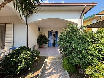 VILLA SINGOLA A CORIGLIANO-ROSSANO