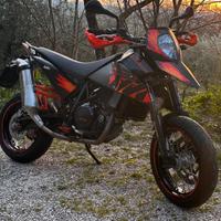 KTM 690 Supermoto 21.700 km 2008