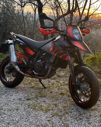 KTM 690 Supermoto 21.700 km 2008