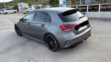 Mercedes classe A35 AMG race edition 4 matic