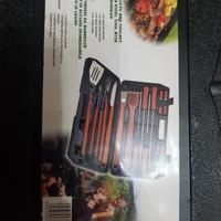 set per barbecue 18 pezzi