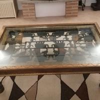 Grande tavolo cristallo ferro e ottone lavorato