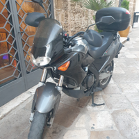 Moto Aprilia Pegaso 650 ie