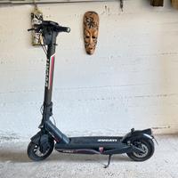 Ducati Pro III Monopattino elettrico