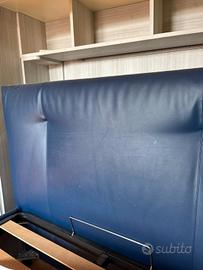 Letto contenitore da una piazza e mezza con mensol