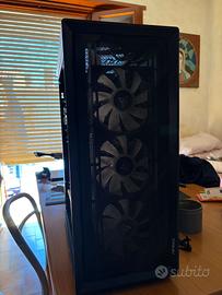 Pc gaming usato 4 volte forse