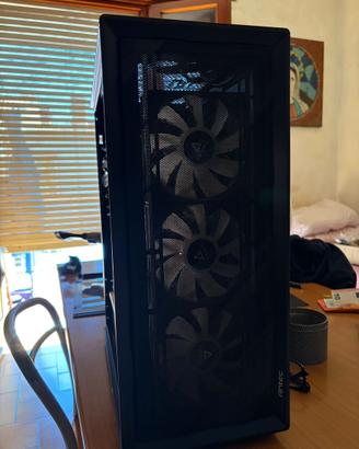 Pc gaming usato 4 volte forse