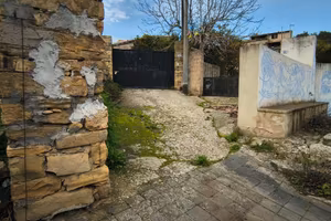 CASA RURALE CON PORZIONE ABITABILE