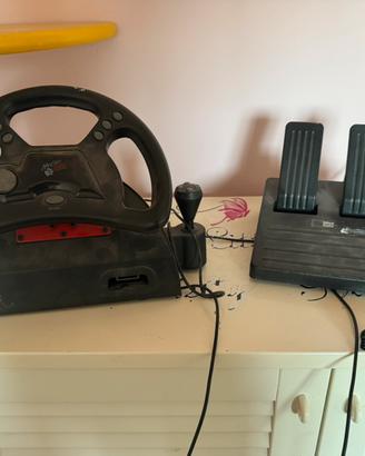 Volante e pedaliera per Nintendo 64