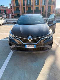 Renault captur 1.5 full hybrid rs line