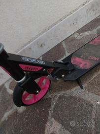 monopattino bambina 