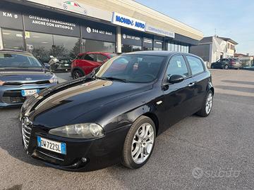 Alfa Romeo 147 1.6 16V TS (105) 5 porte Progressio