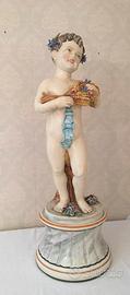 Putto in porcellana