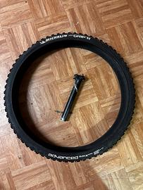 Pneumatico mtb e reggisella