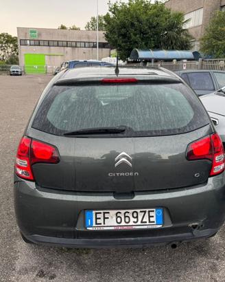 Citroen C3 1.1 benzina euro5a incidentato