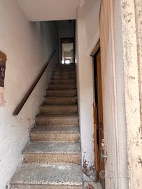 Casa indipendente con garage - Belvì (NU)