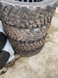 PNEUMATICI  215/75/15. 4x4 RICOSTRUITE