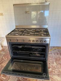 Smeg cucina a 5 forni a gas