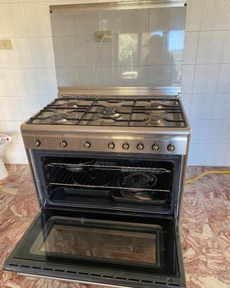 Smeg cucina a 5 forni a gas