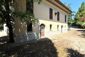 VILLA SINGOLA A SEZZE